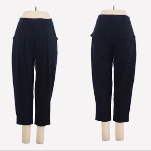 NWOT Black Halo Pleated Cropped Statement Pant